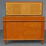 Furniture music 1940