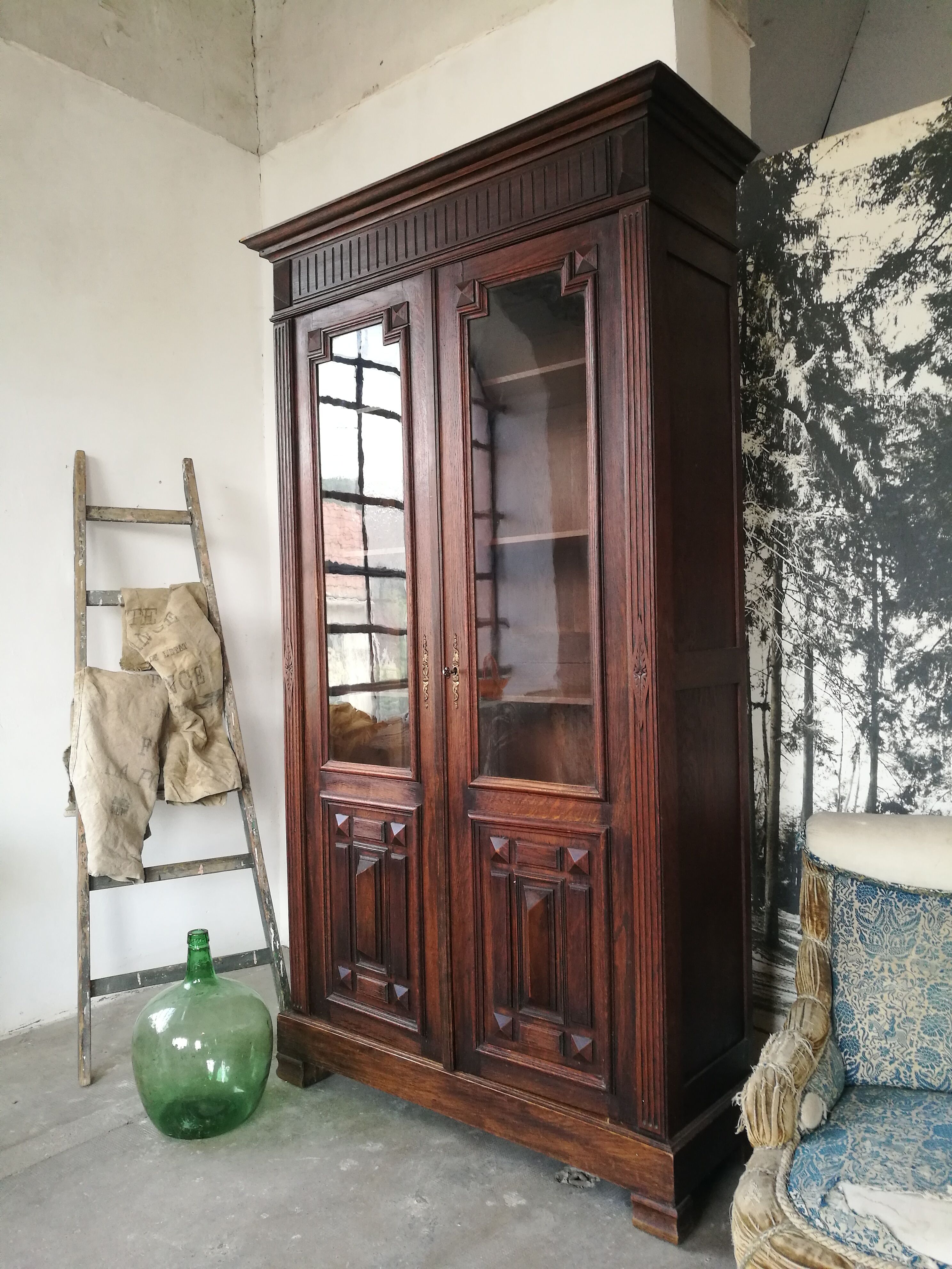 Vitrine en chêne bibliothèque  vers 1900