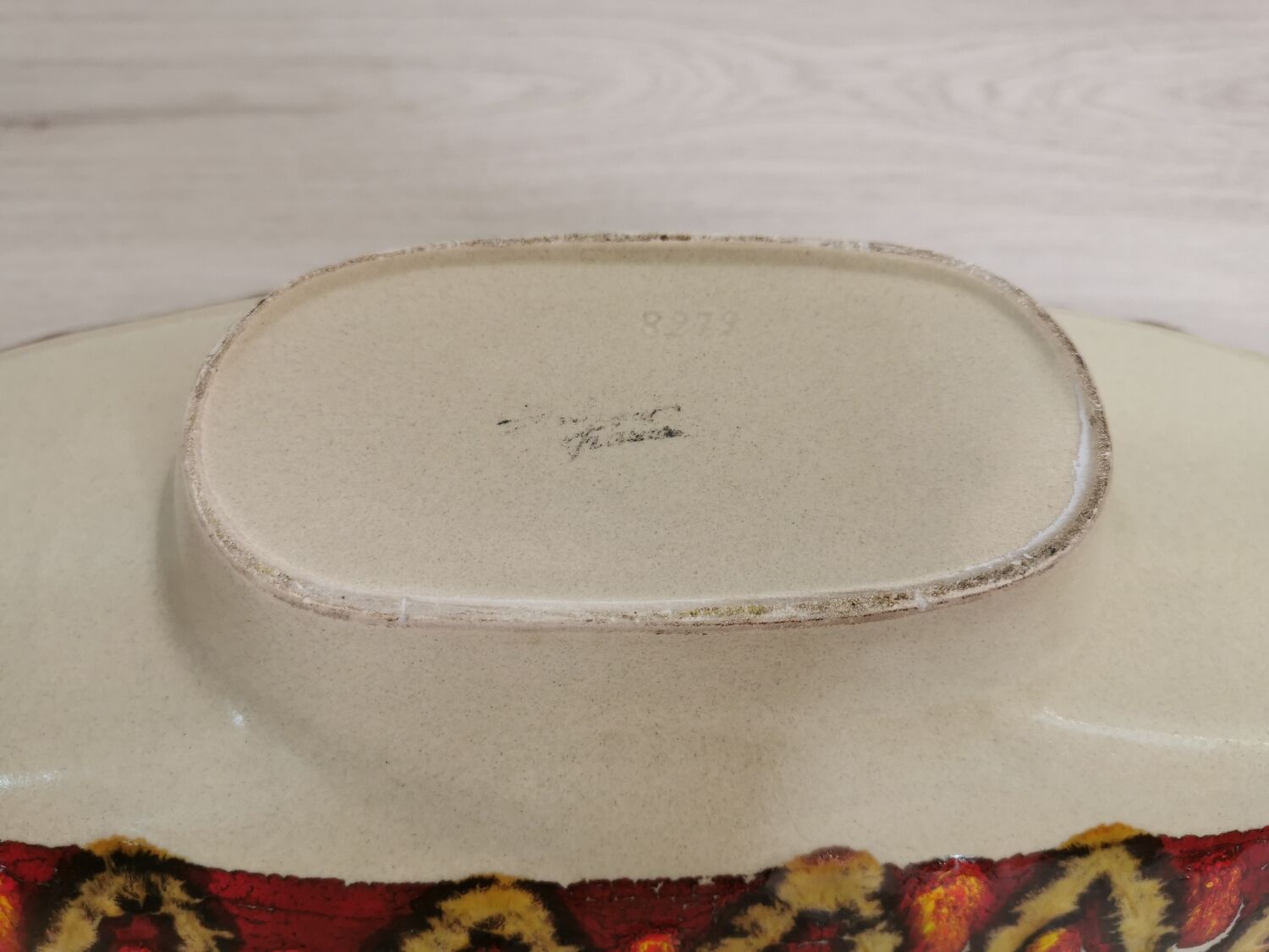 Long ceramic bowl, Saint Clément