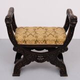 Tabouret victorien antique à décor de lions sculpté à la main, Hollande