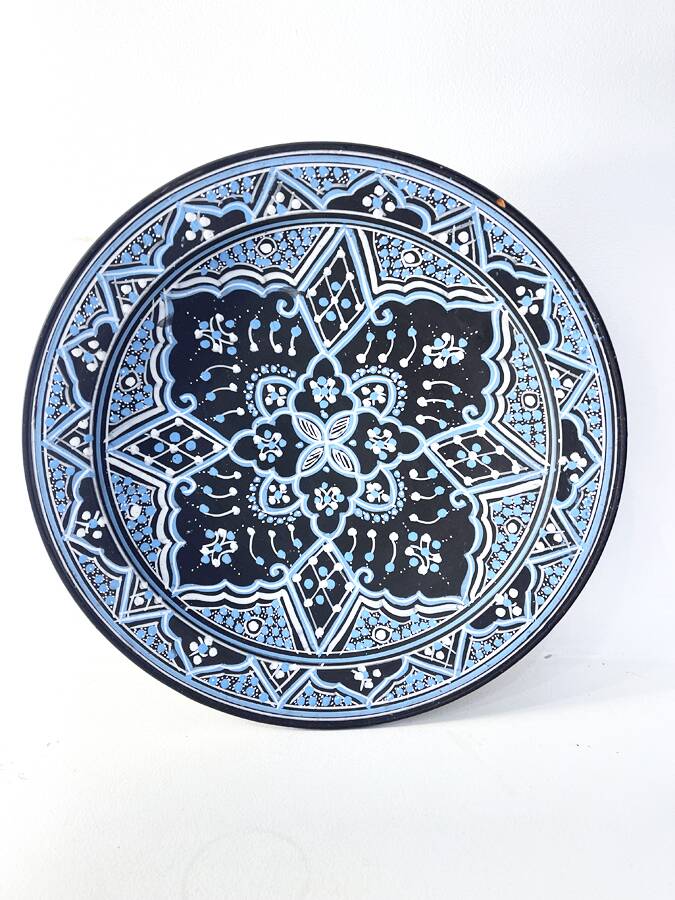 Large Orientalist dish, 1970