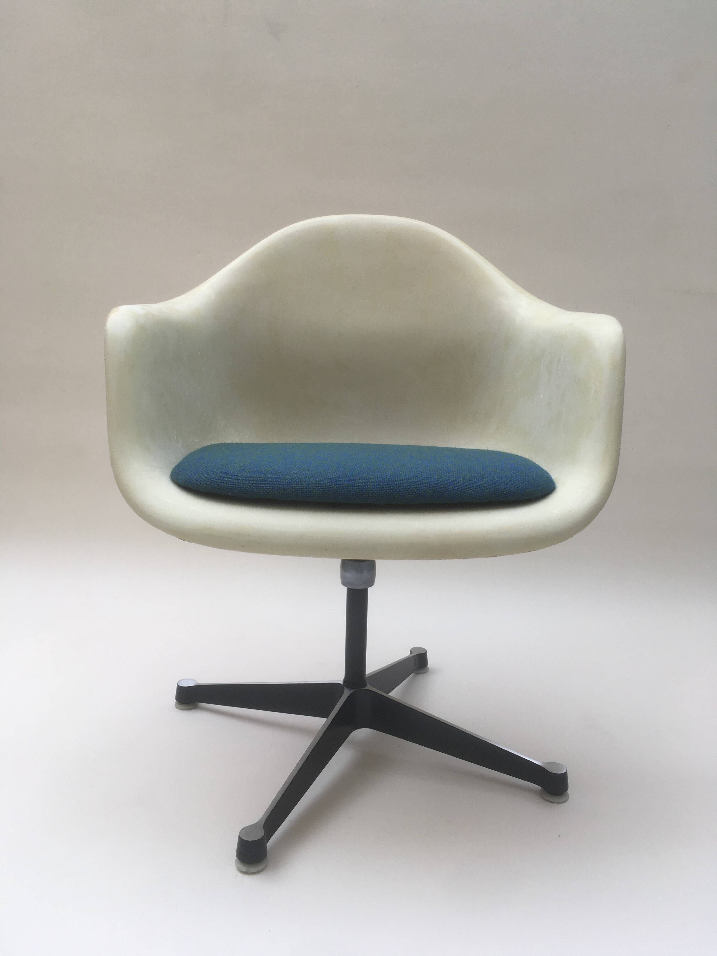 Charles & Ray Eames PACC armchair for Herman Miller