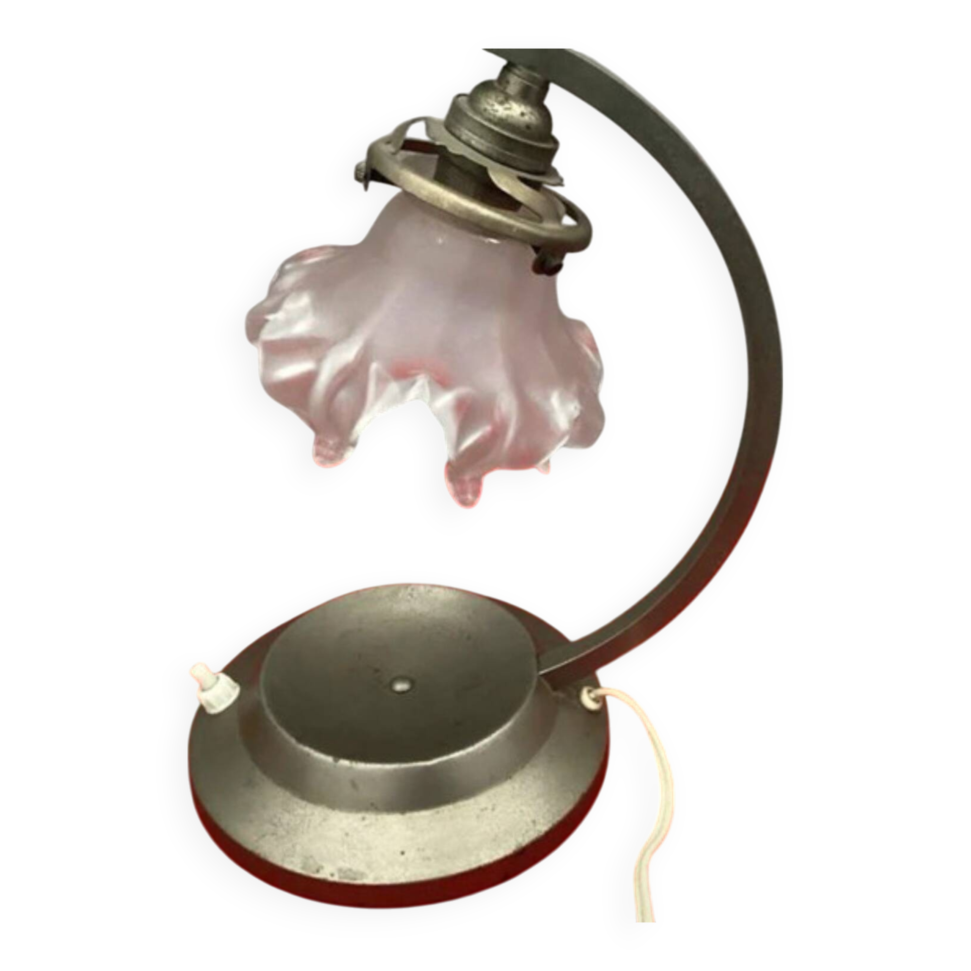 Small antique table lamp in silver-plated metal and satin glass