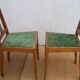 Lot de 2 chaises en bois et velours vert