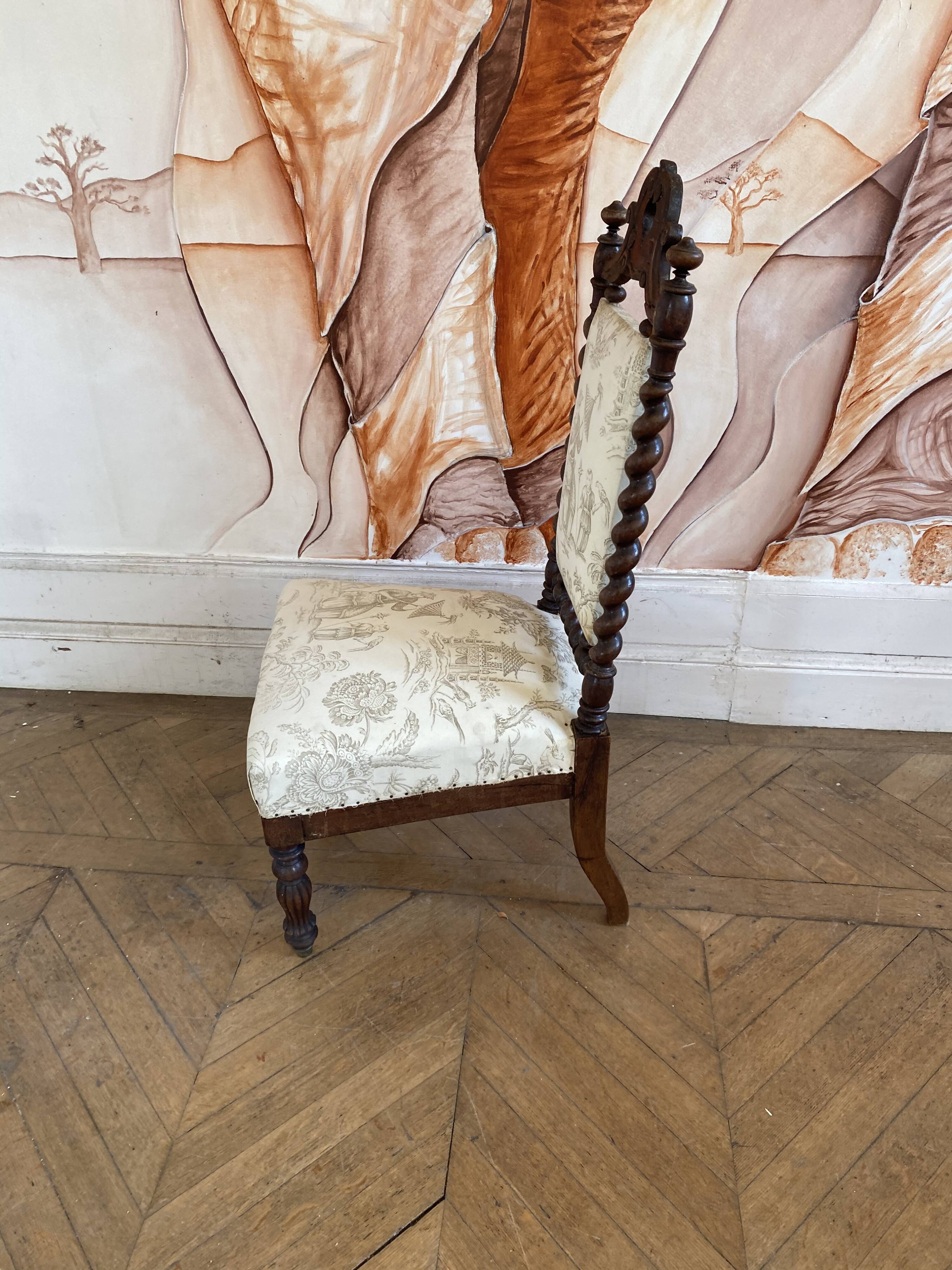 Napoleon 3 heating chair