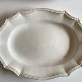 Plat début 19e en faïence à godrons