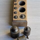 Weight box