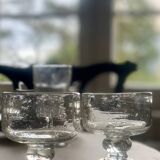 5 bubble glass cups.