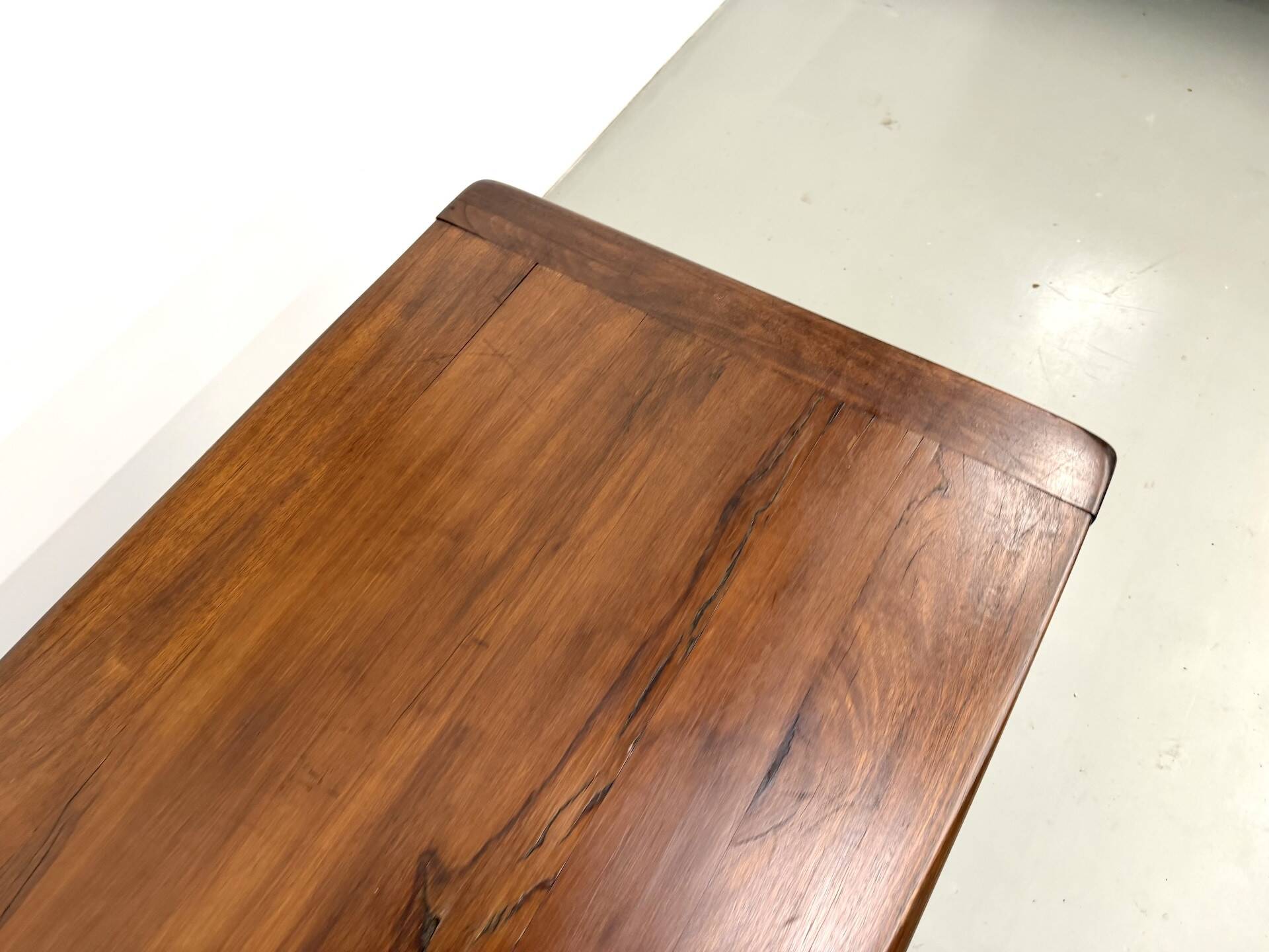 Farm table circa 1900 in solid oak and pine.