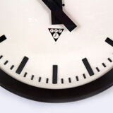 Railway clock from Pragotron, 1950