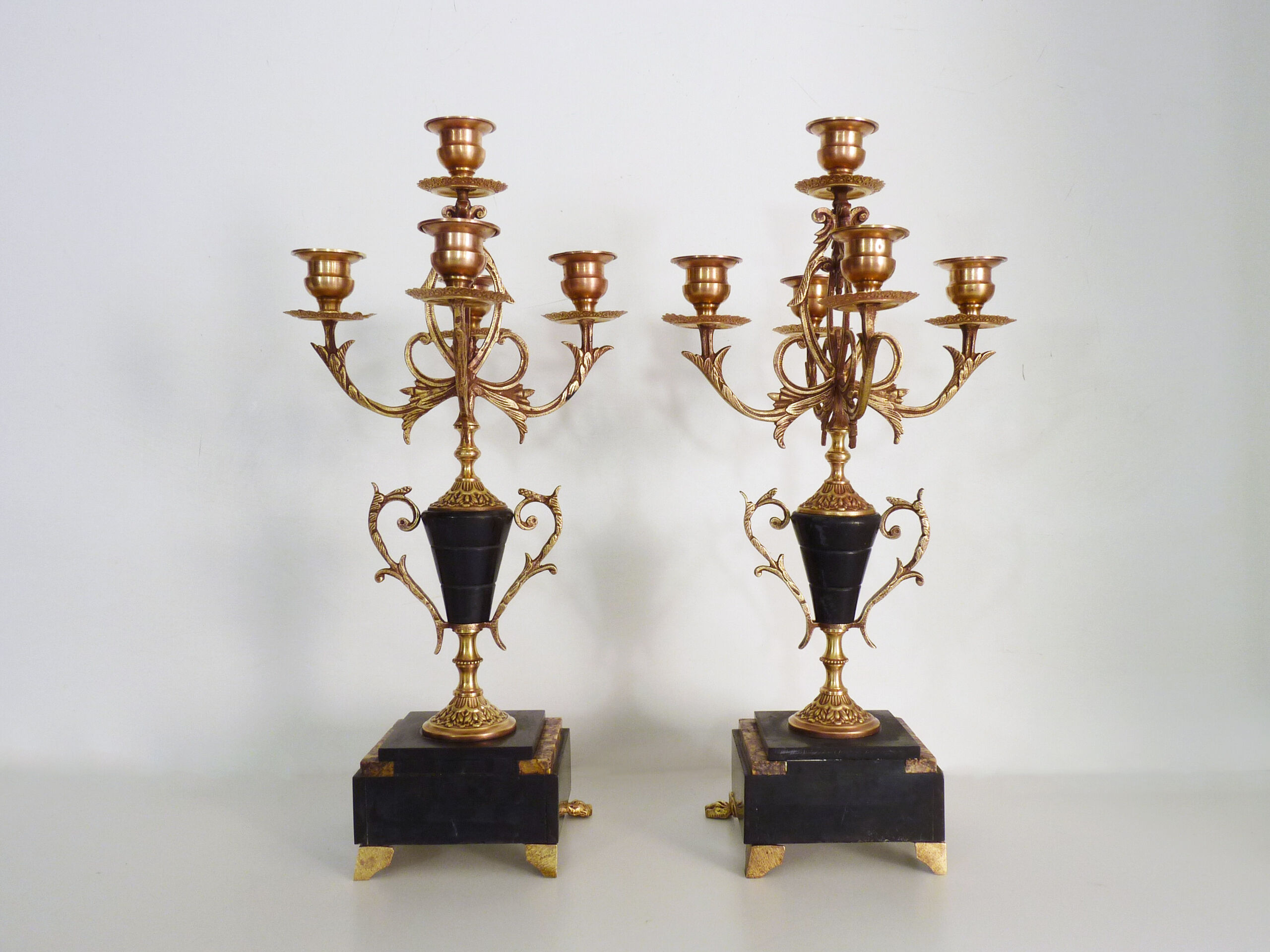 Paire de candélabres à 5 branches bronze et marbre style Napoléon III