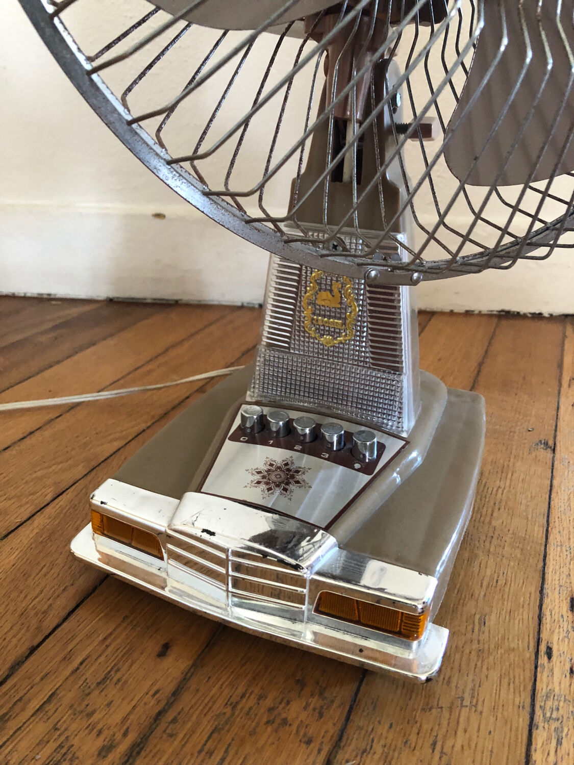 Vintage Mercedez fan