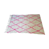 Beni Ouarain carpet with pink lozenges 140x210