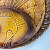 Lot de 2 plats en barbotine Sarreguemines décor poissons