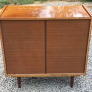 Vintage walnut varnished chest of drawers with 4 drawers from the 1960s.