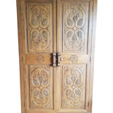 Armoire ethnique chic sculptée main bois massif - pièce unique fabriquée sur commande