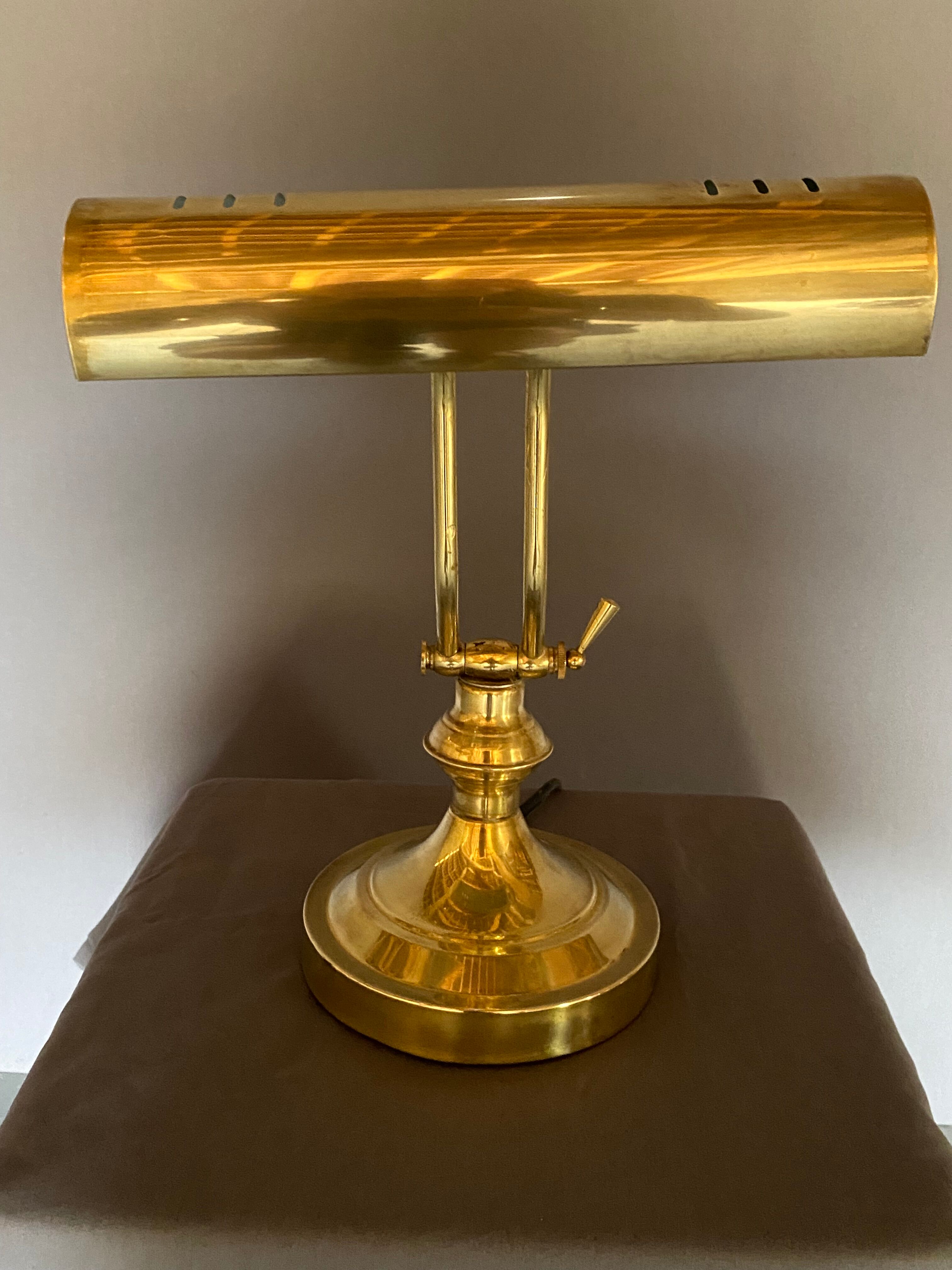 Vintage articulated desk lamp