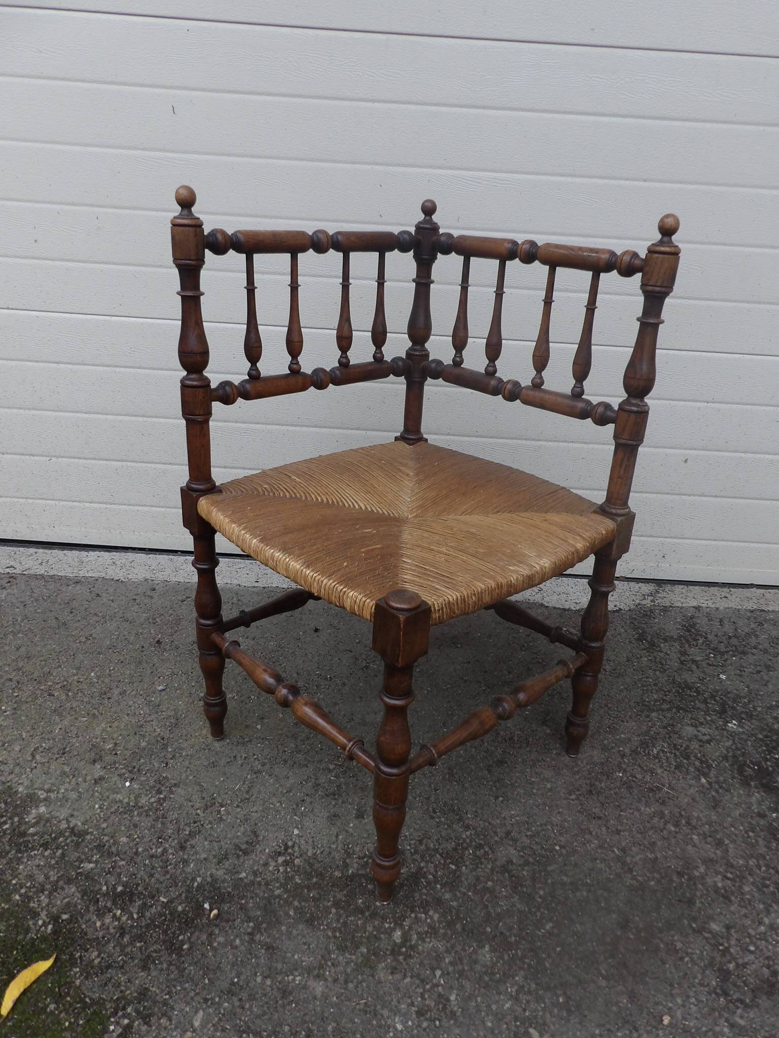 paire de fauteuils de coin