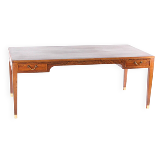 Coffee table with 4 drawers