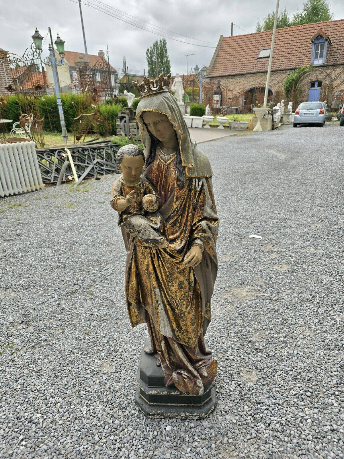 statue de la vierge à l'enfant en polyester
