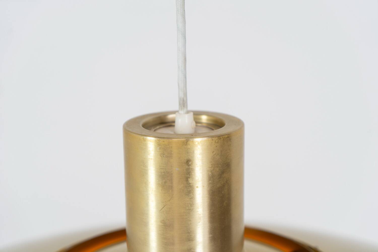 Première suspension en laiton « P376 » de Jørgen Kastholm & Preben Fabricius