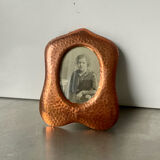 Photo frame in hammered copper