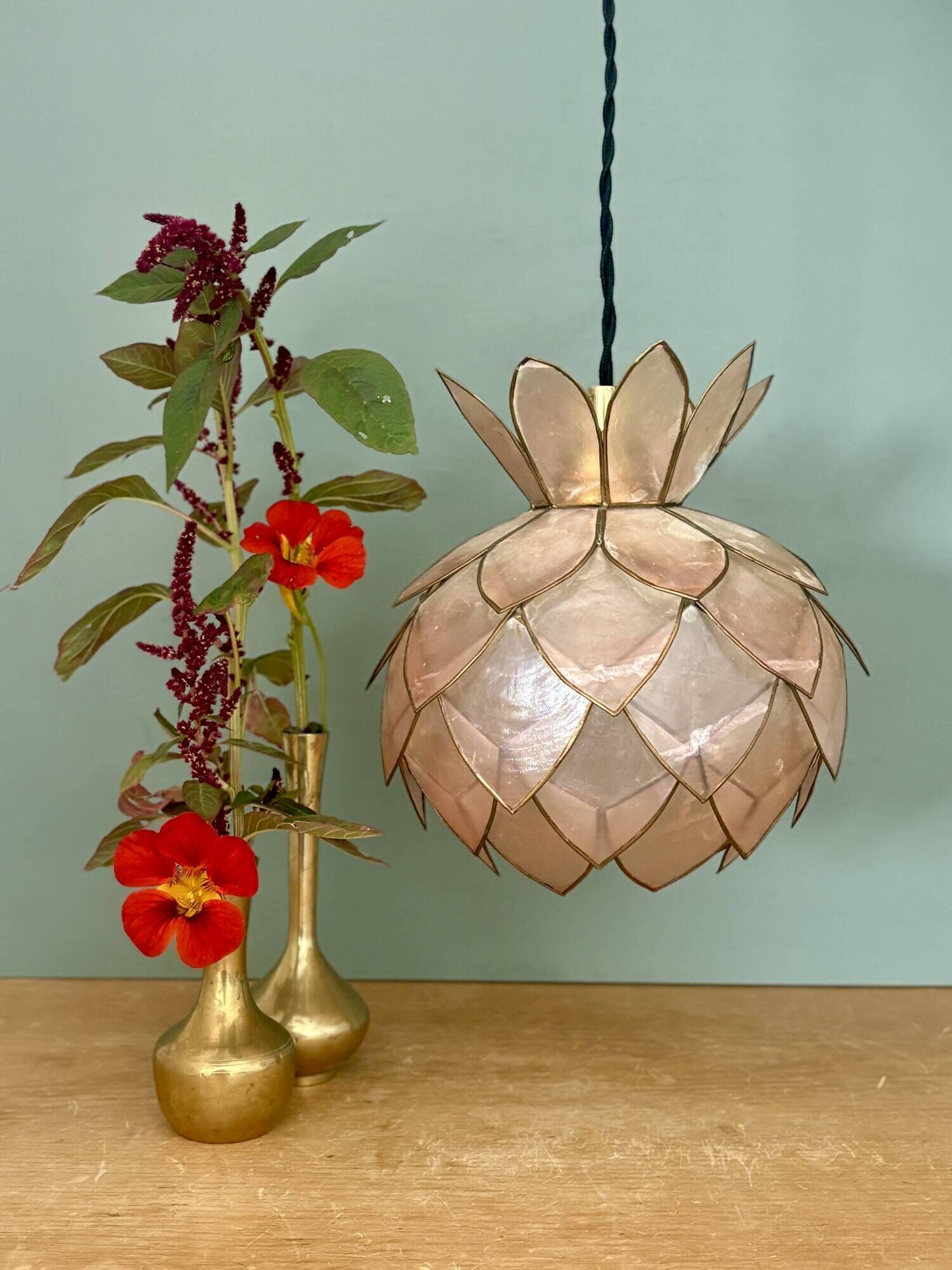 Vintage pink mother-of-pearl pendant light