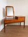 Coiffeuse scandinave en teck avec miroir orientable – Années 60