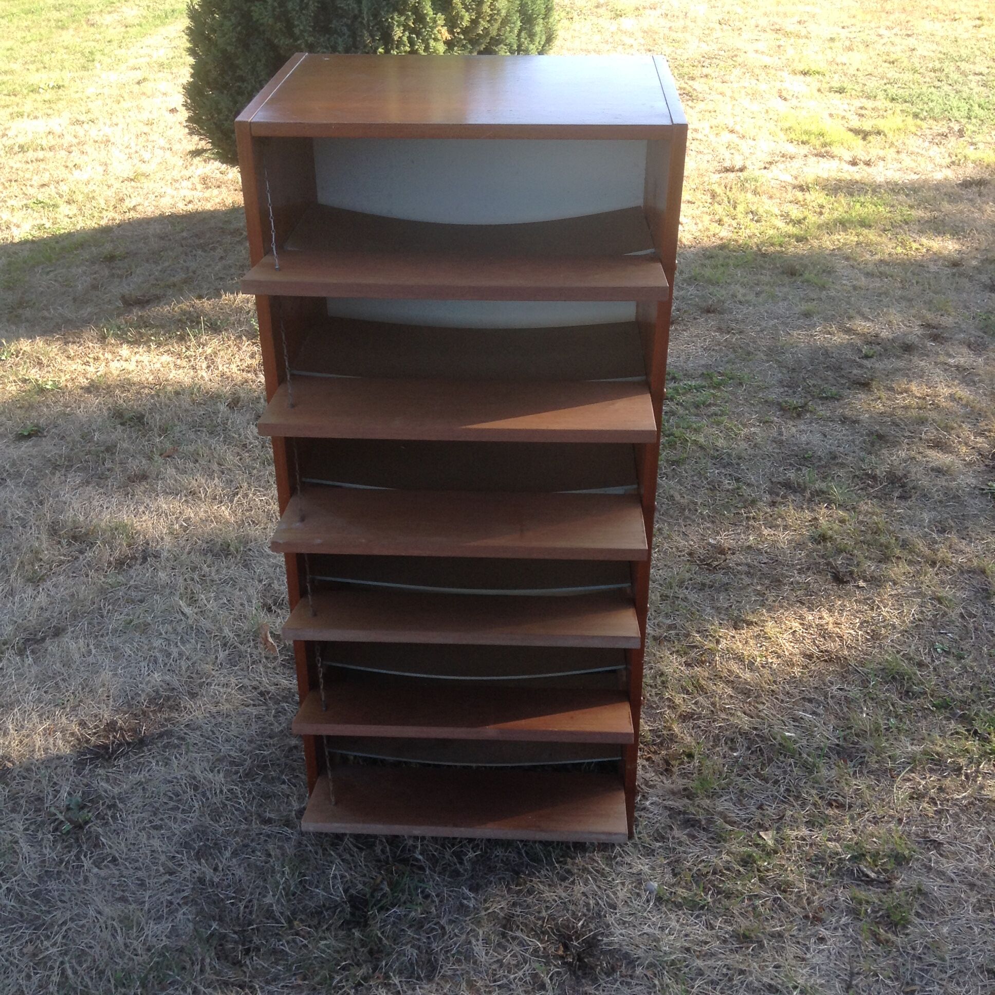 Vintage chiffonier