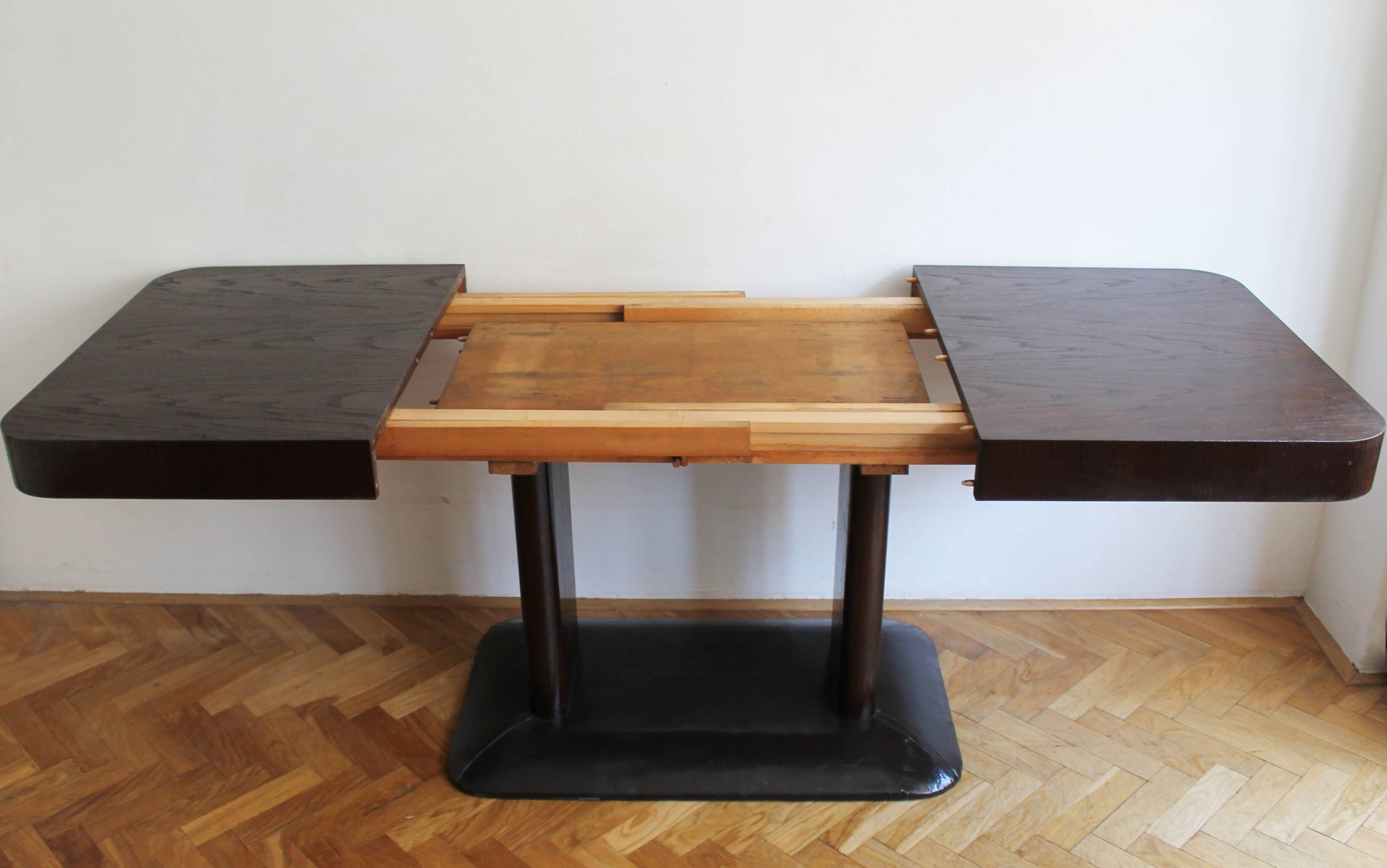 UP Brno Extendable Dining Table by Jindrich Halabala, 1930s