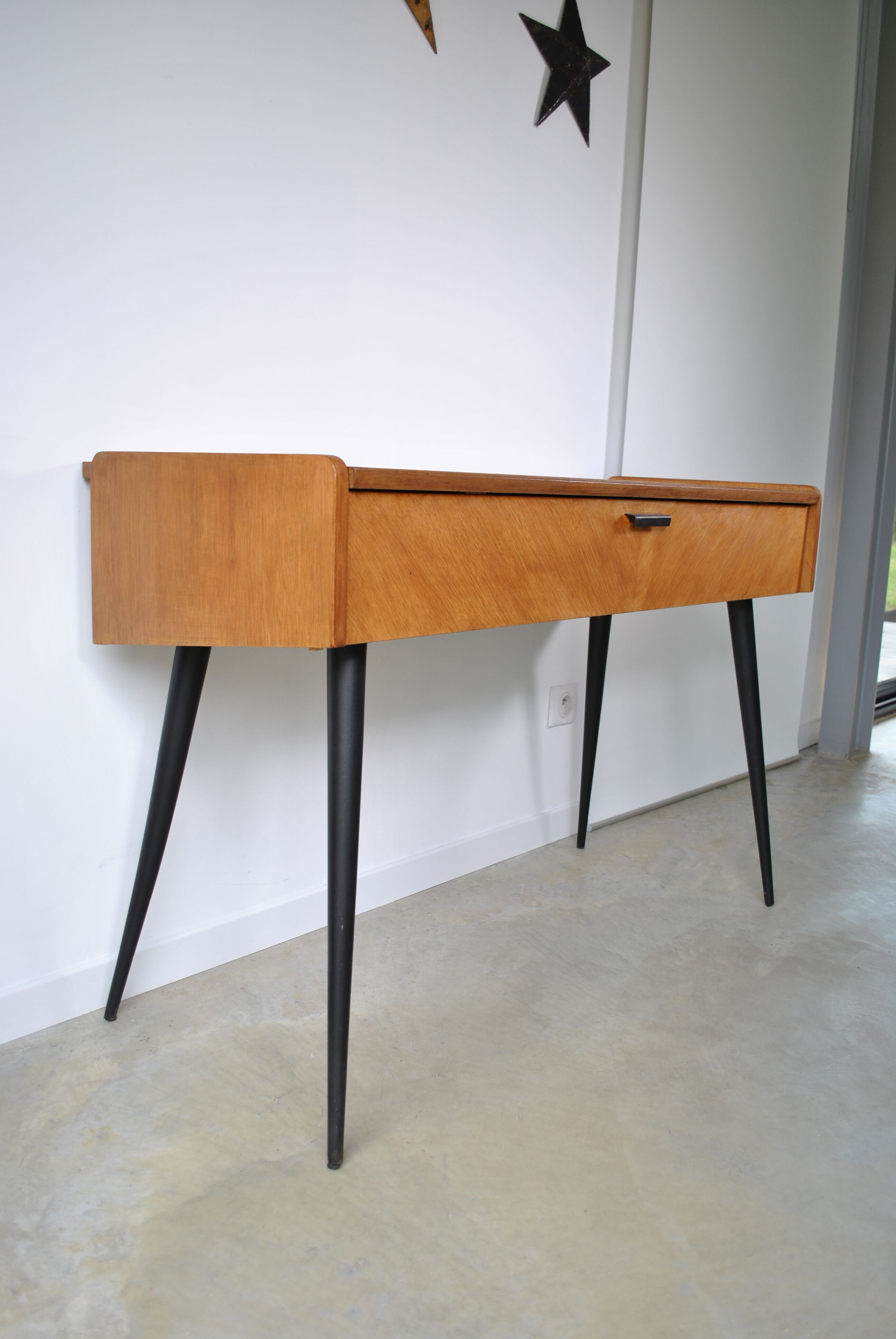 Office feet compass 1960