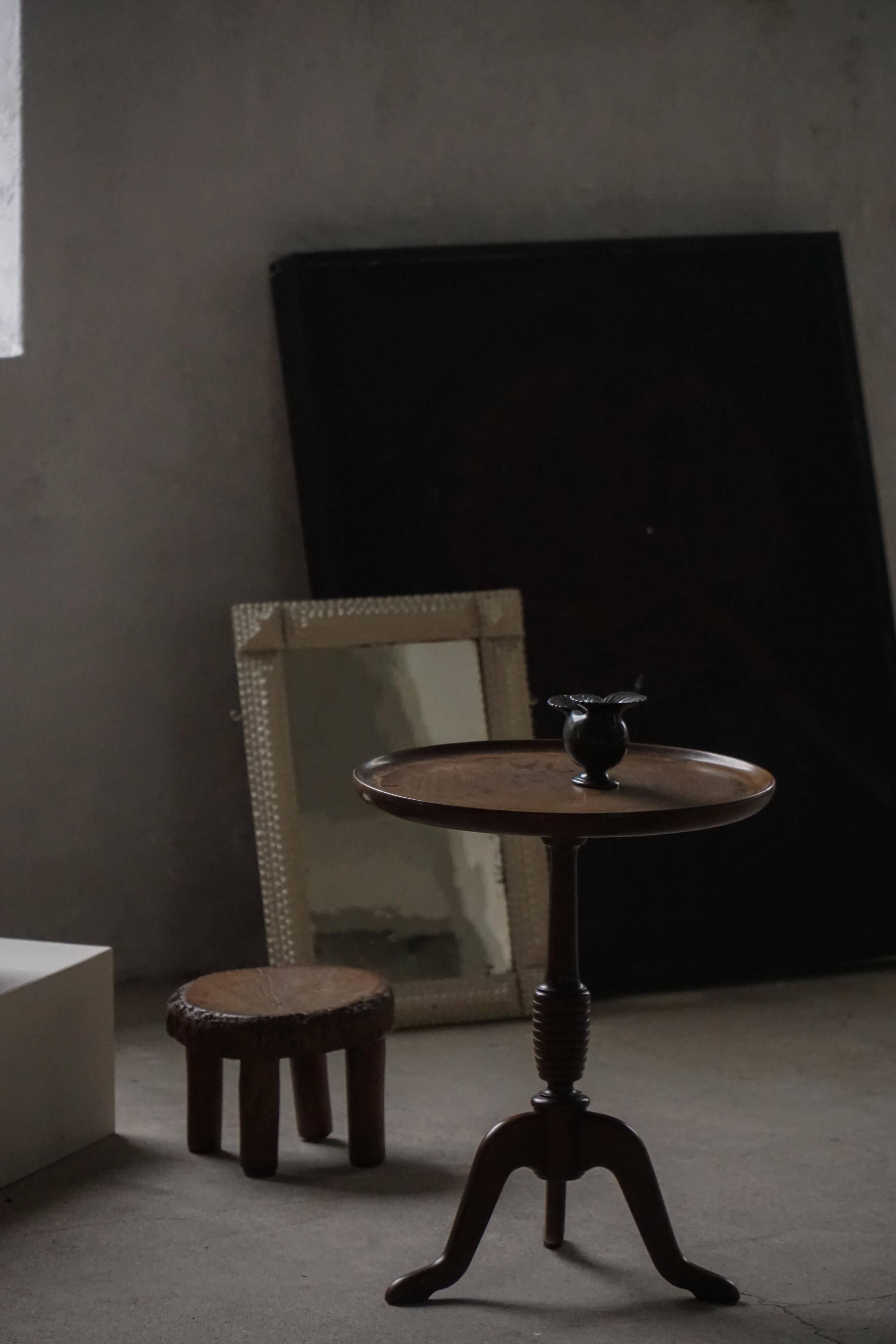 Mid-20th century modern Danish side table by Anton Kildeberg, model 210, 1960s.