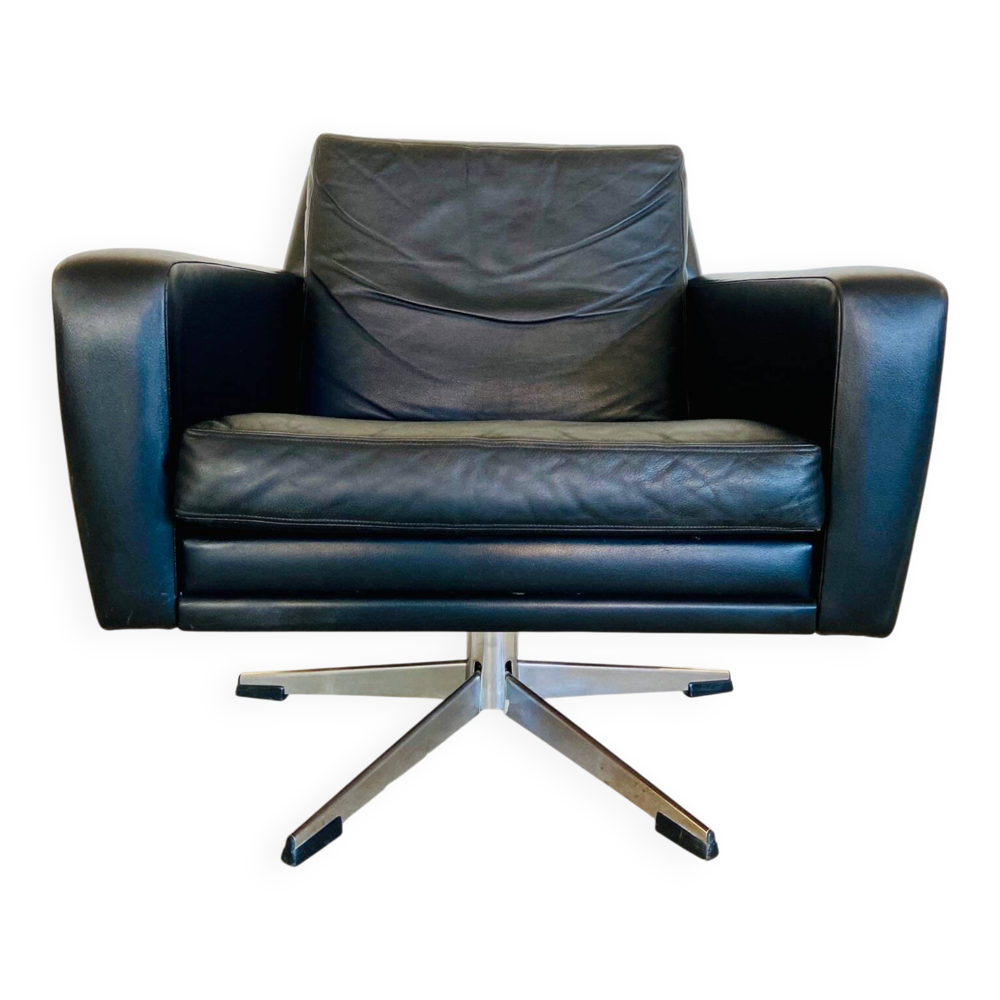Vintage Danish swivel chair in black leather by Georg Thams