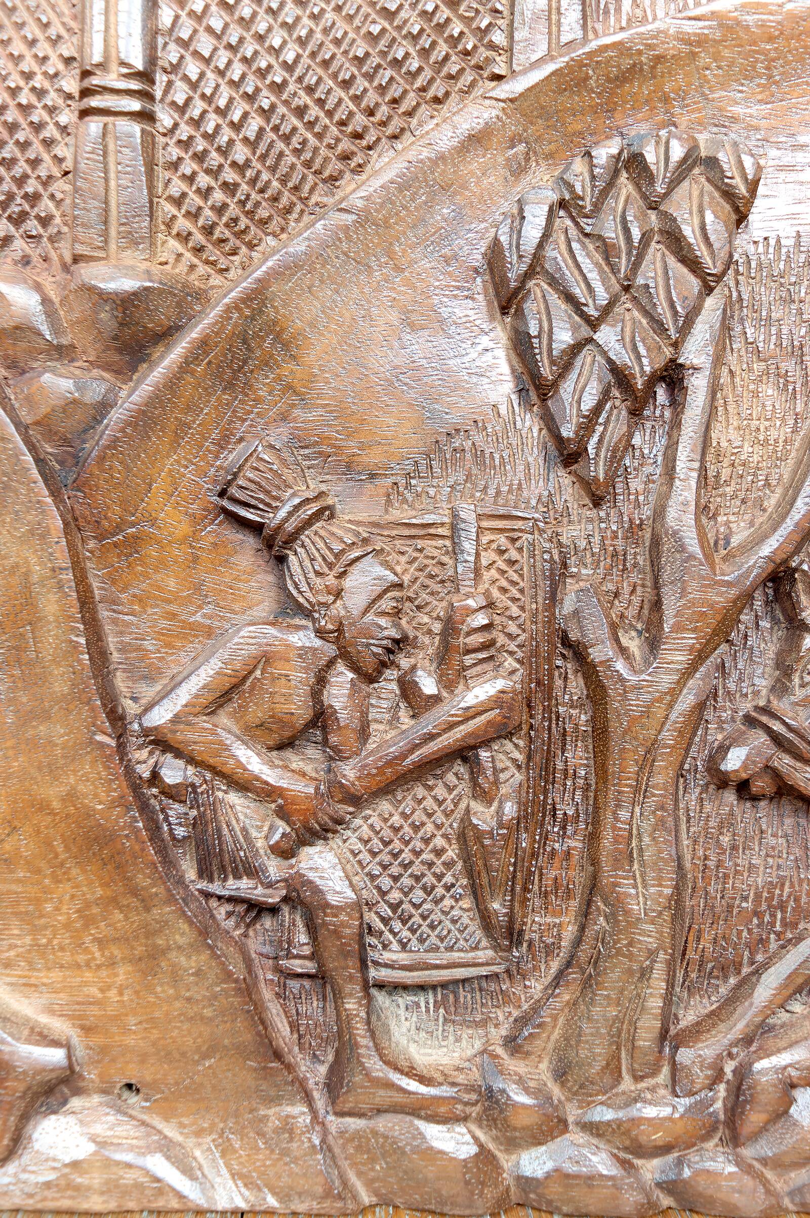 Important Monoxyle Panel, Bamoun Bas-Relief, Cameroon, Circa 1960