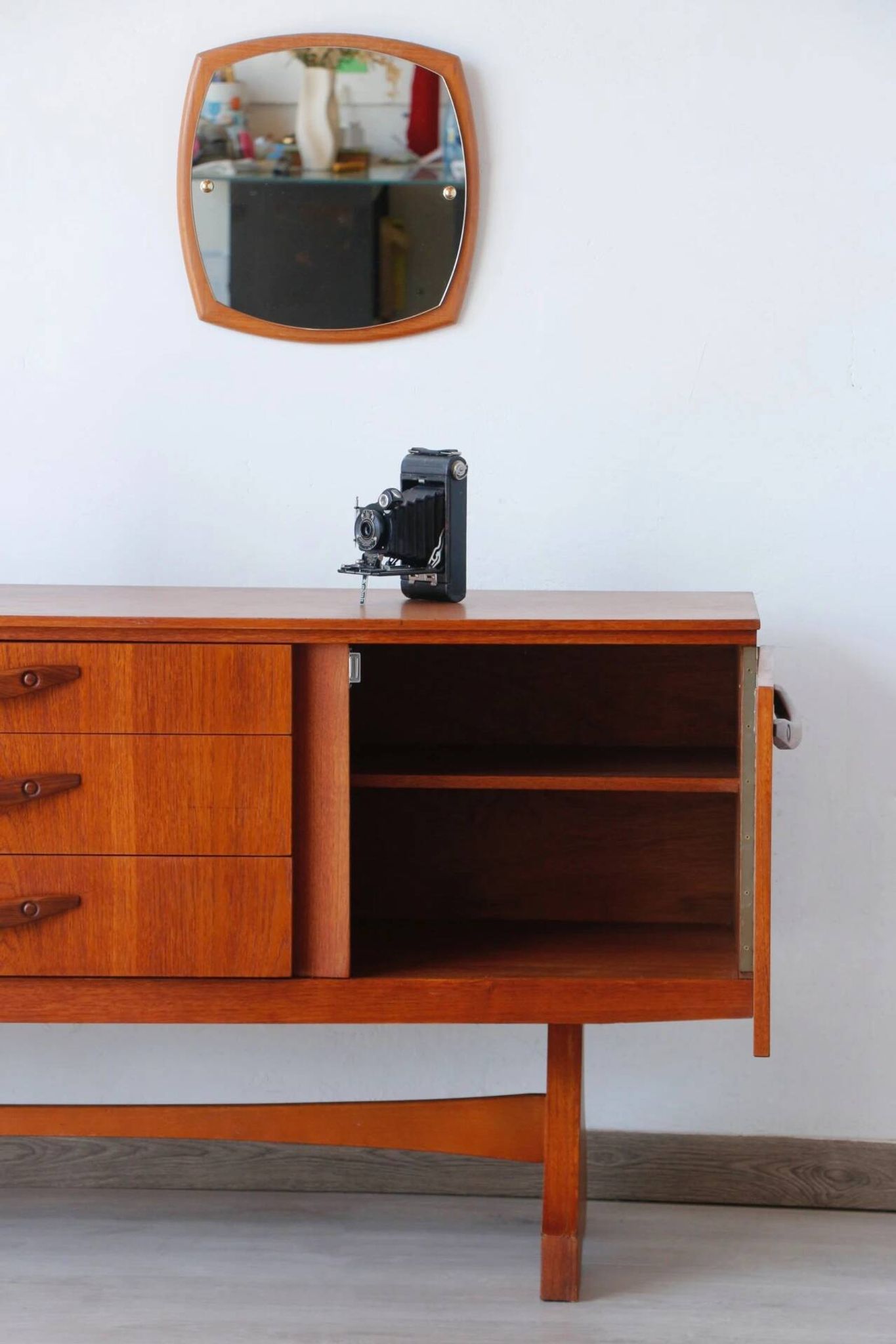 Enfilade Beautility teck | Design vintage