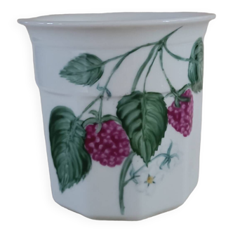 Porcelain jam pot