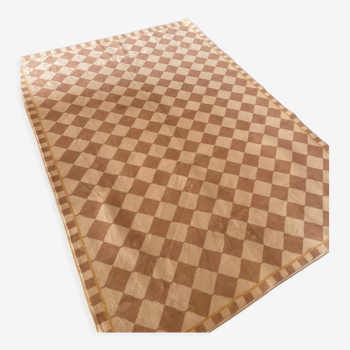 Tapis damier beige