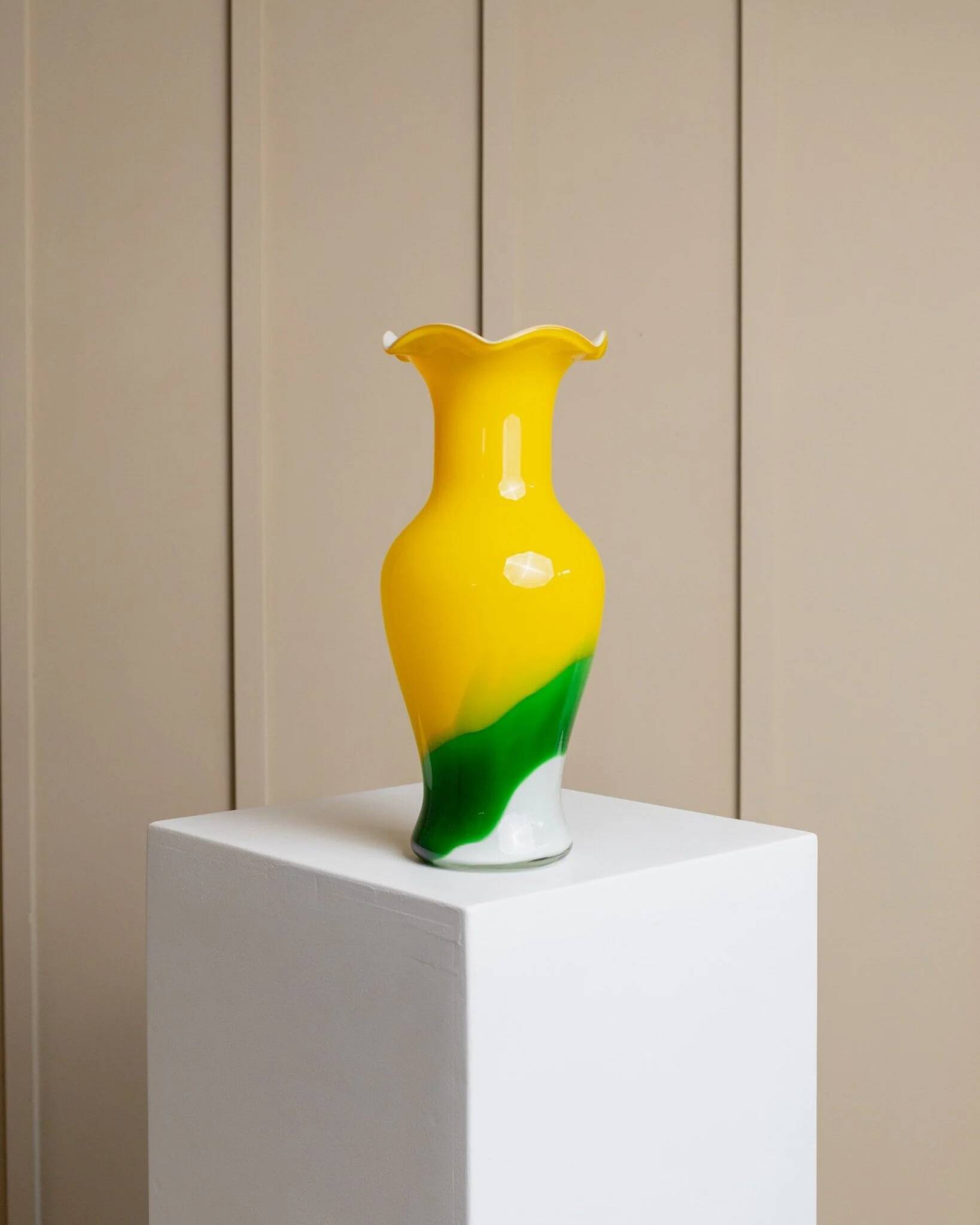 Vintage Murano Glass Fenton Vase in Multicolor Yellow, White & Green, Flashed Glass – Italy 1970s