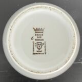 Porcelain coffee/tea service for 10 people