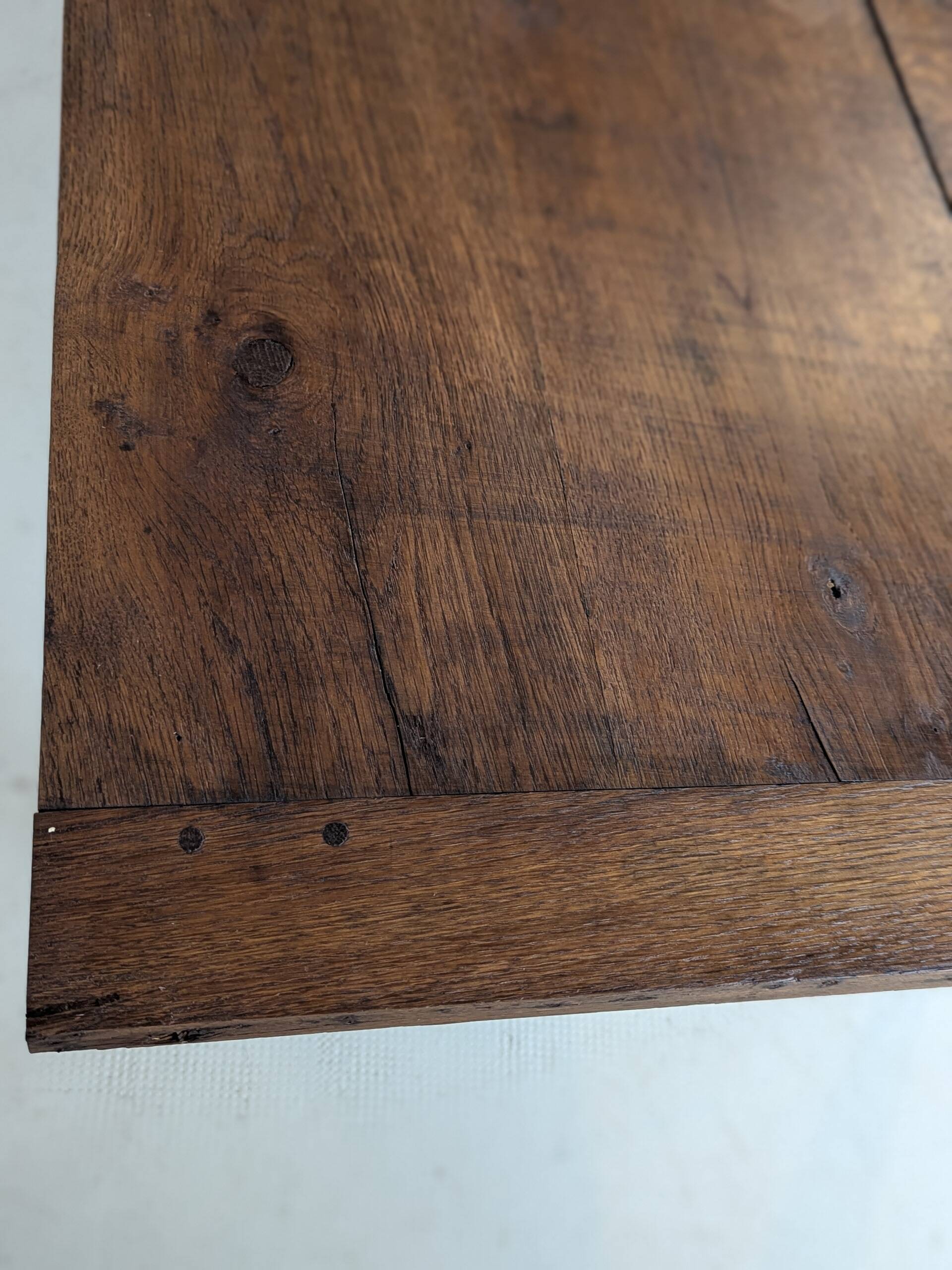 Campaign table in solid oak, Directoire style.