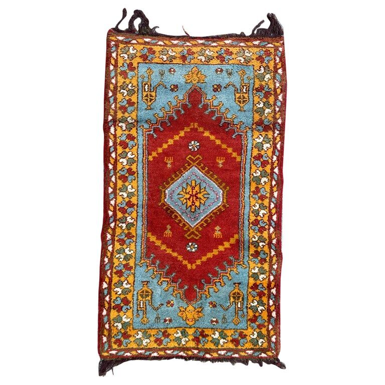 Mid-century Turkish Ushak carpet 144x82cm