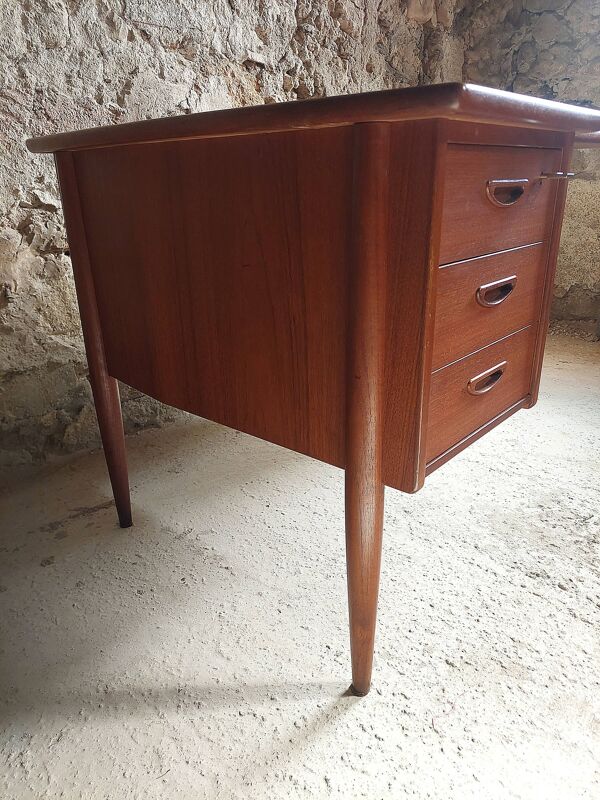 Bureau Göran Strand pour Lelangs Möbelfabrik
