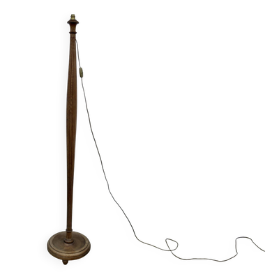 Lampadaire Art Deco fuselé en chêne massif années 30 40