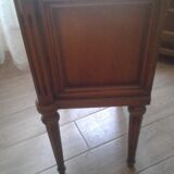 Anncian bedside table