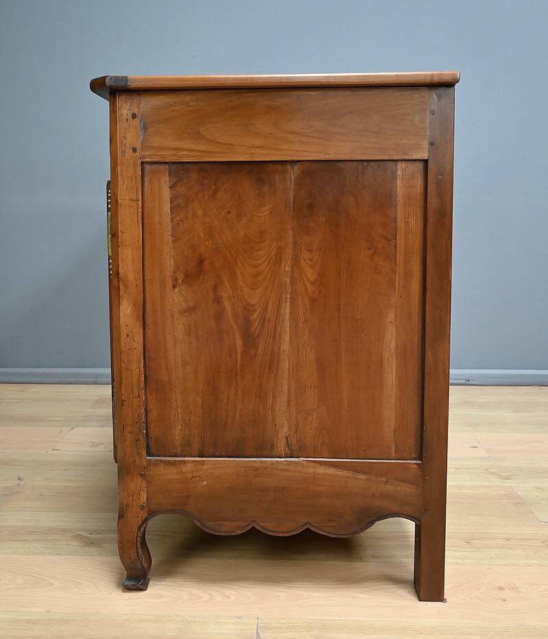 Cherry Wood Buffet, Louis XV style – Mid 19th century