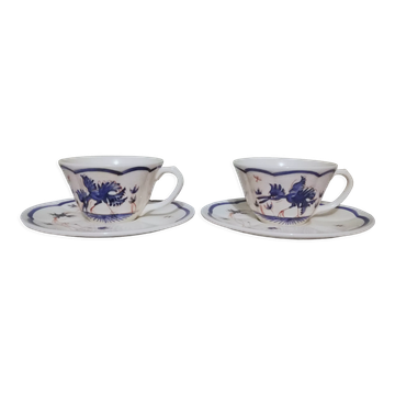 Deux tasses en céramique de Grignan signées Peguet