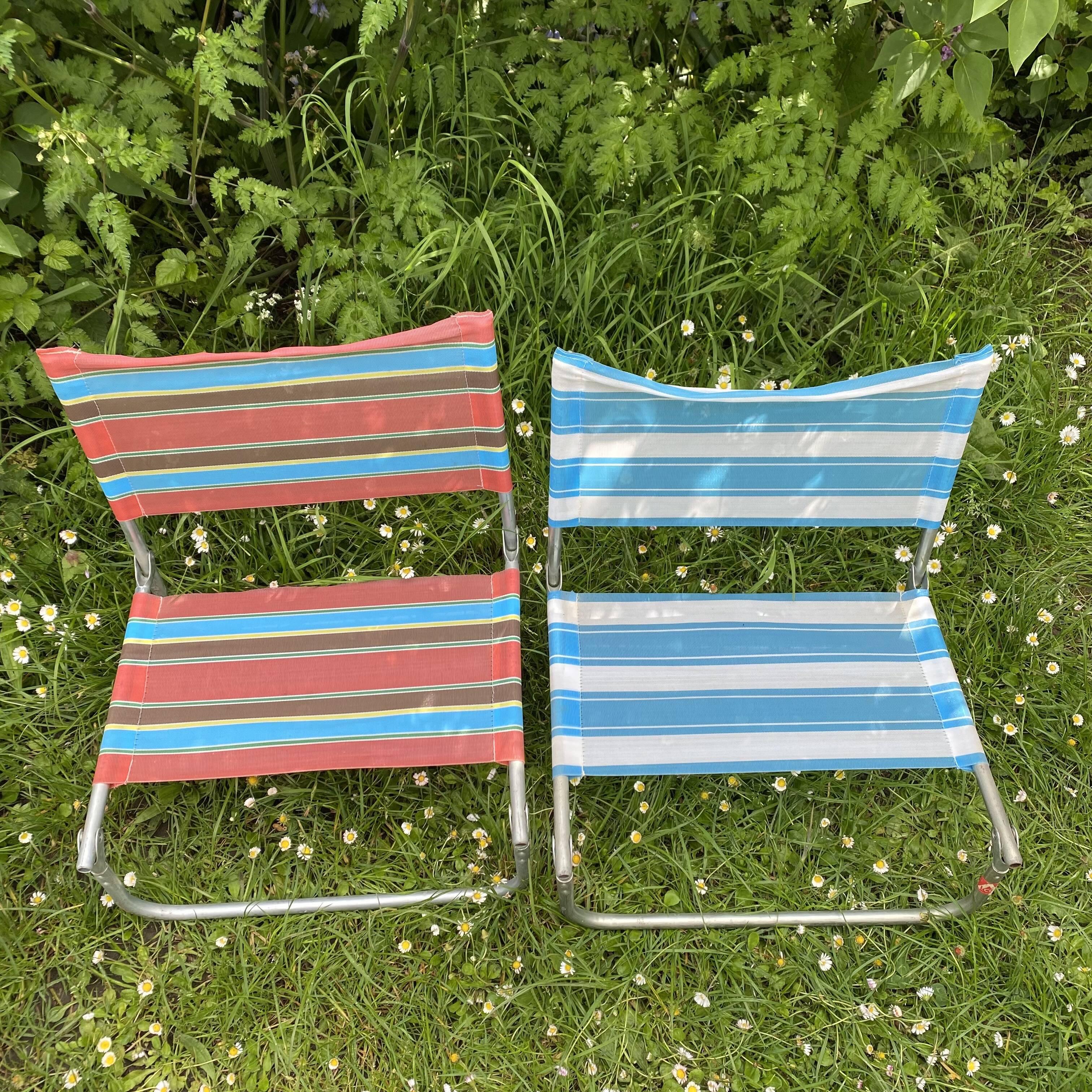 70s beach chairs