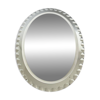 Miroir décoratif vintage ovale effet biseauté et ciselé