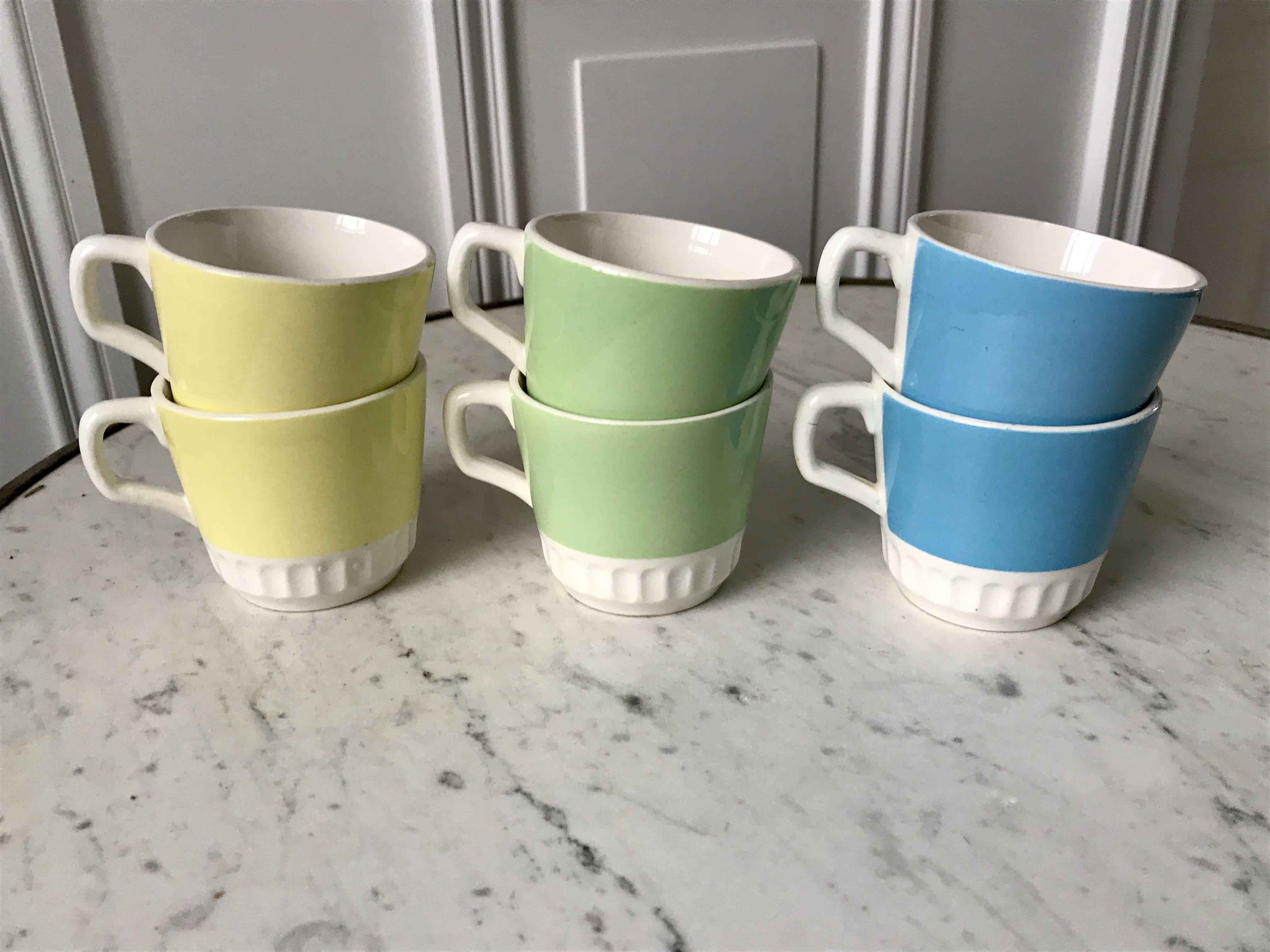 set of 6 colorful coffee cups pop Digoin Sarreguemines 60s