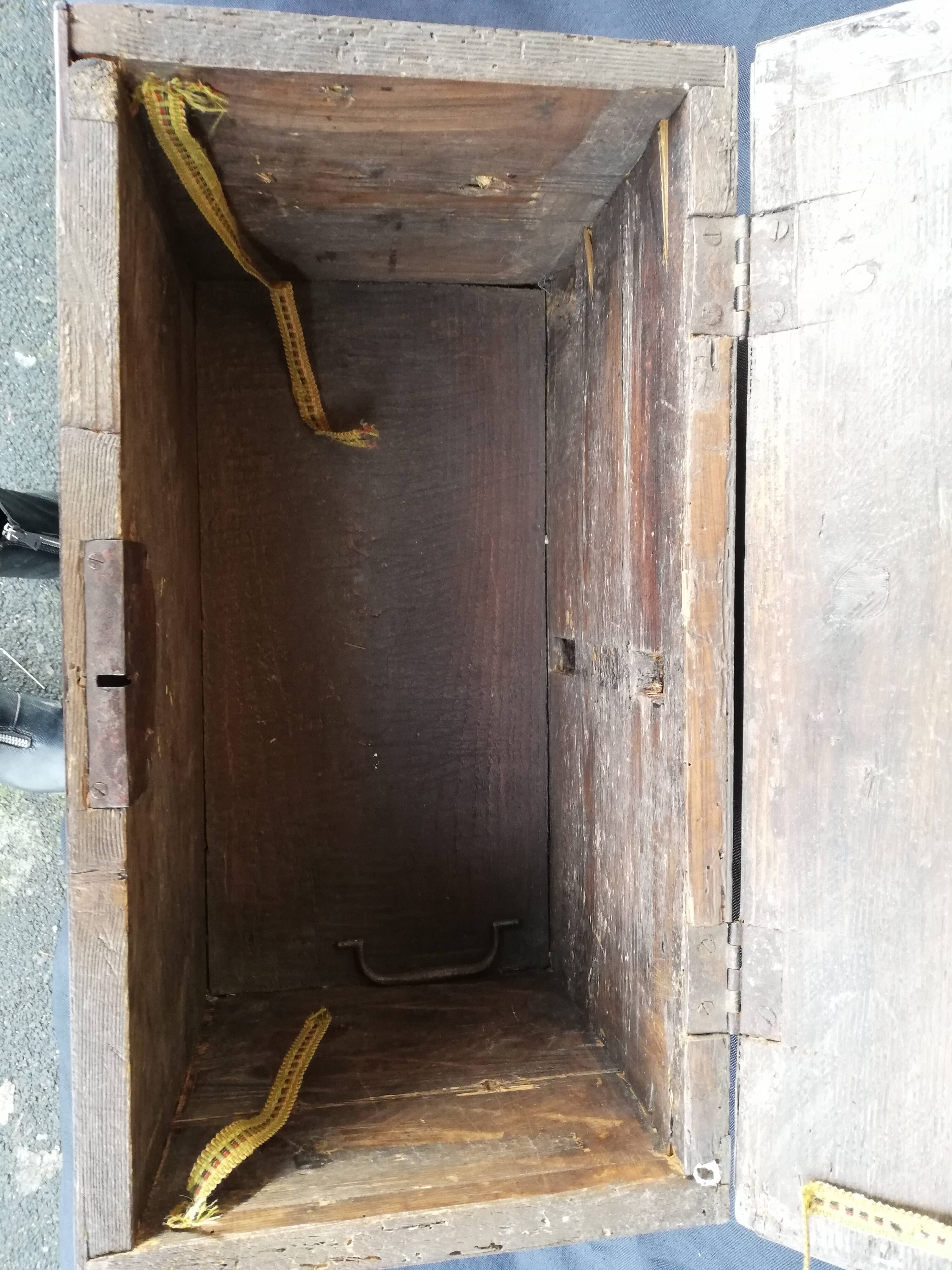 Wooden box, late 18th century